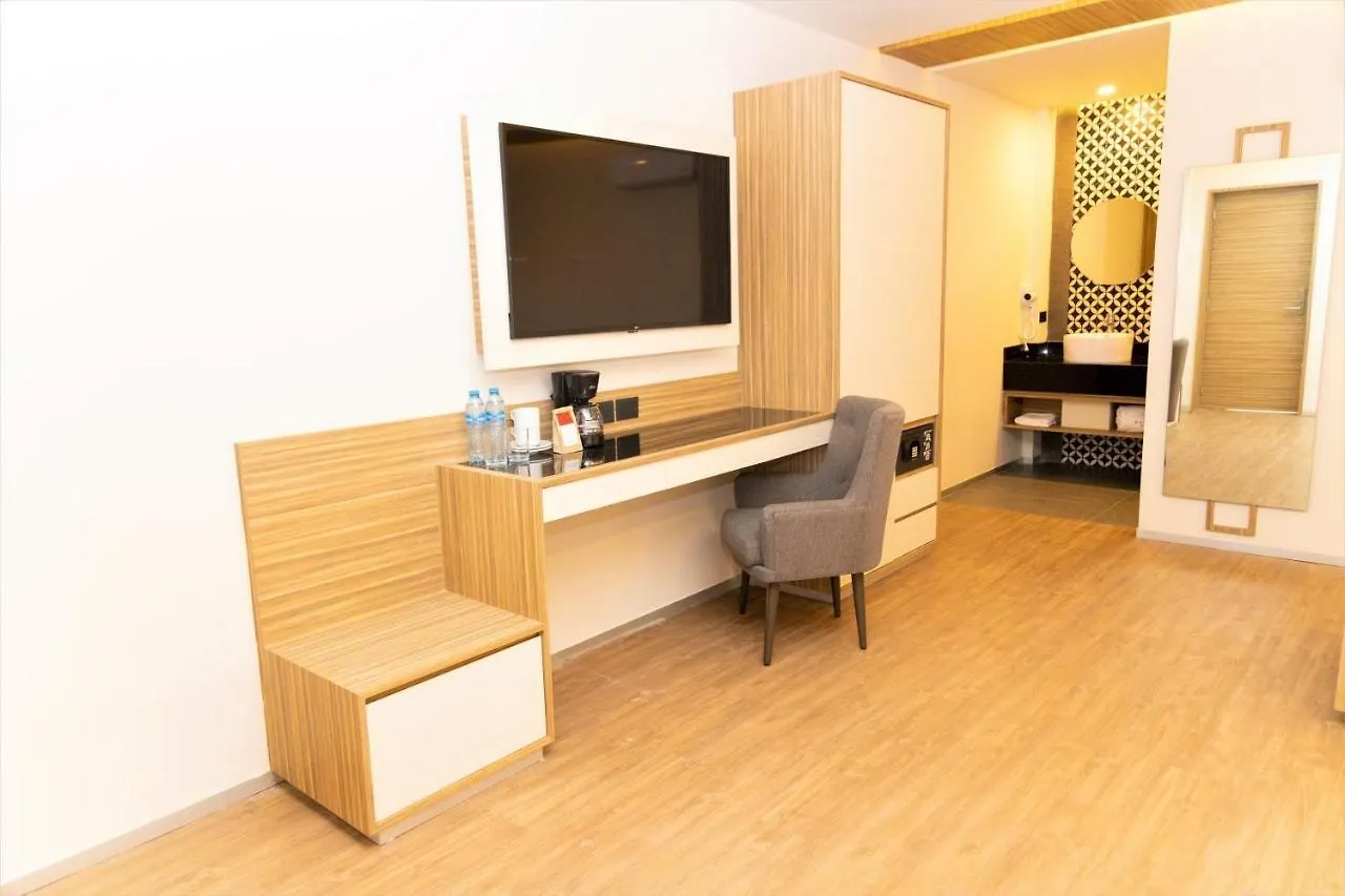 ****  Hotel Plaza By Kavia Mérida México